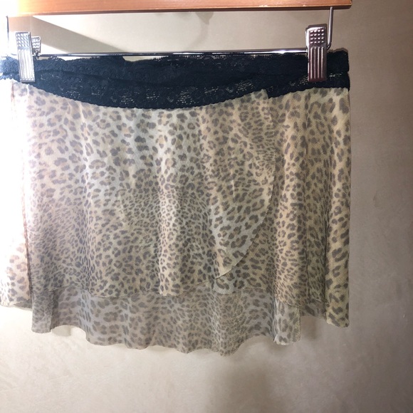 Tata’s  Dancewear leopard ballet skirt - Picture 2 of 8